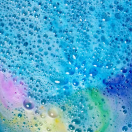 Bomba da bagno nuvola arcobaleno Nailmatic